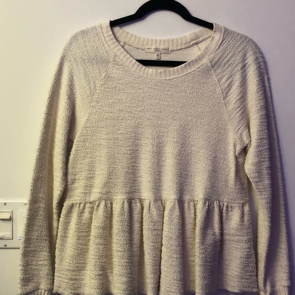 Truly Madly Deeply Sweater Size Small - Picture 1 of 2